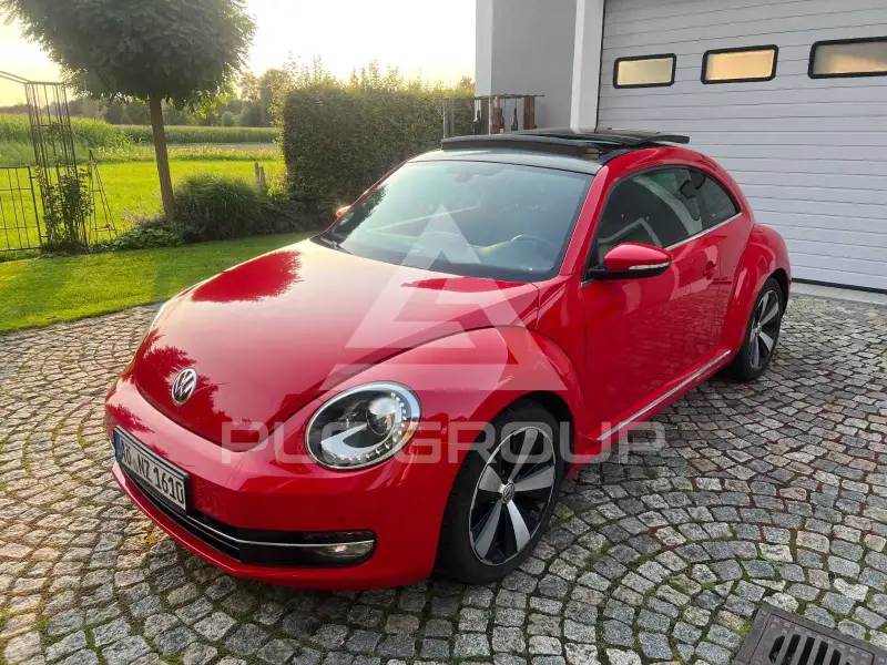 2012 Volkswagen BEETLE