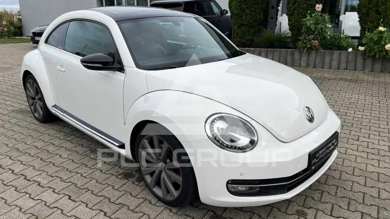 2012 Volkswagen BEETLE
