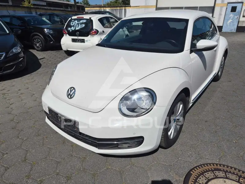 2012 Volkswagen BEETLE