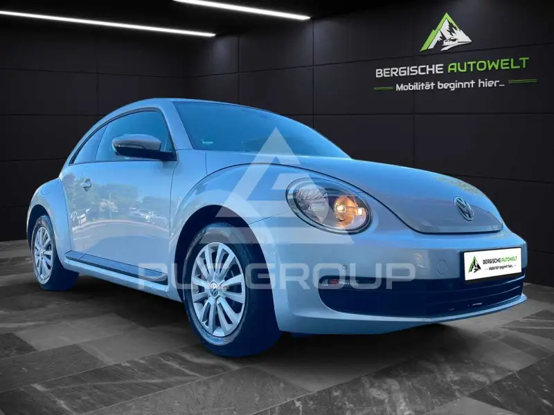 2012 Volkswagen BEETLE