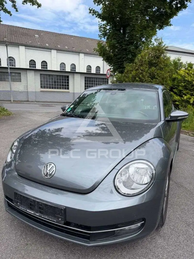 2012 Volkswagen BEETLE