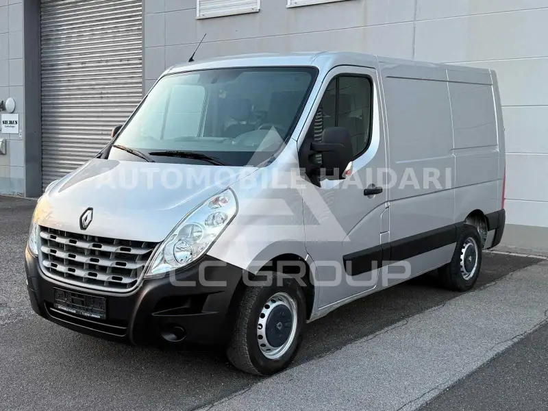 2012 Renault Master