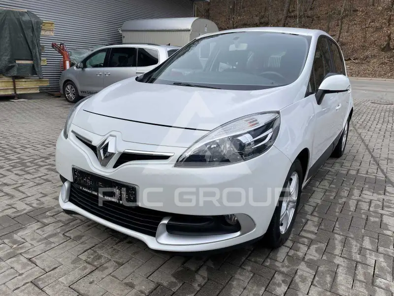 2012 Renault Scenic