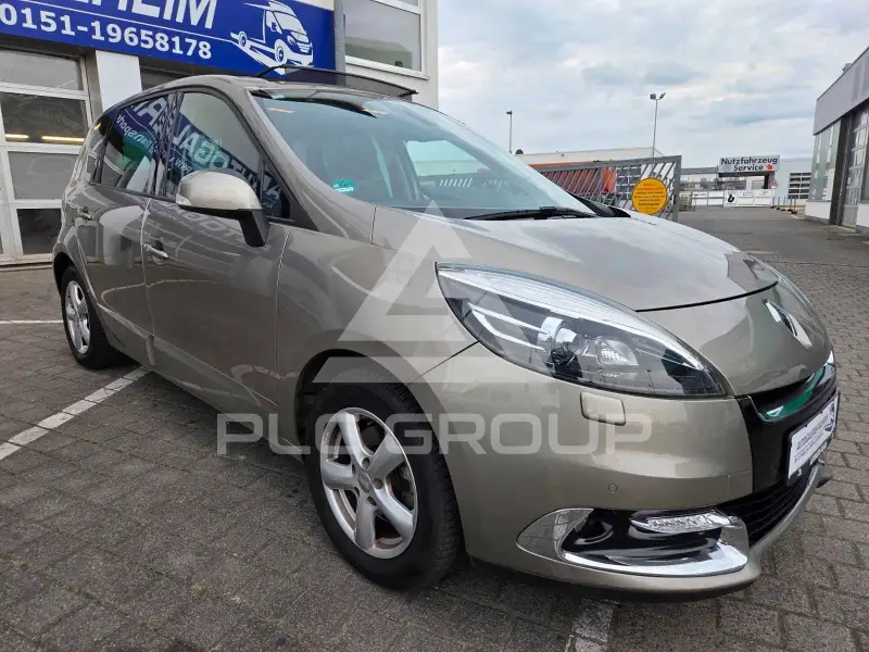 2012 Renault Scenic