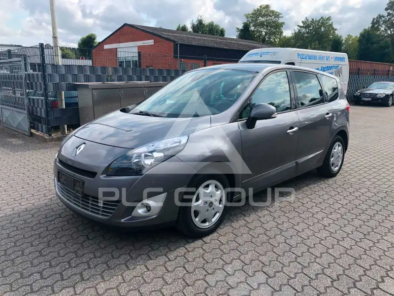 2012 Renault Scenic