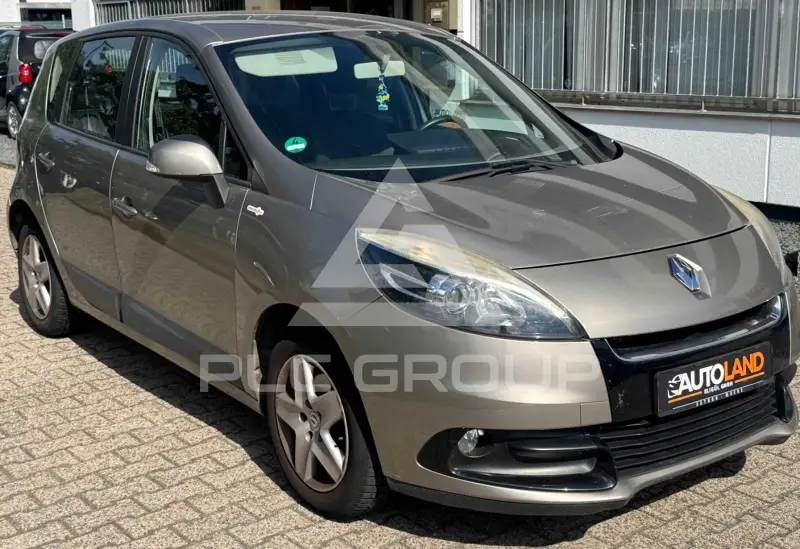 2012 Renault Scenic