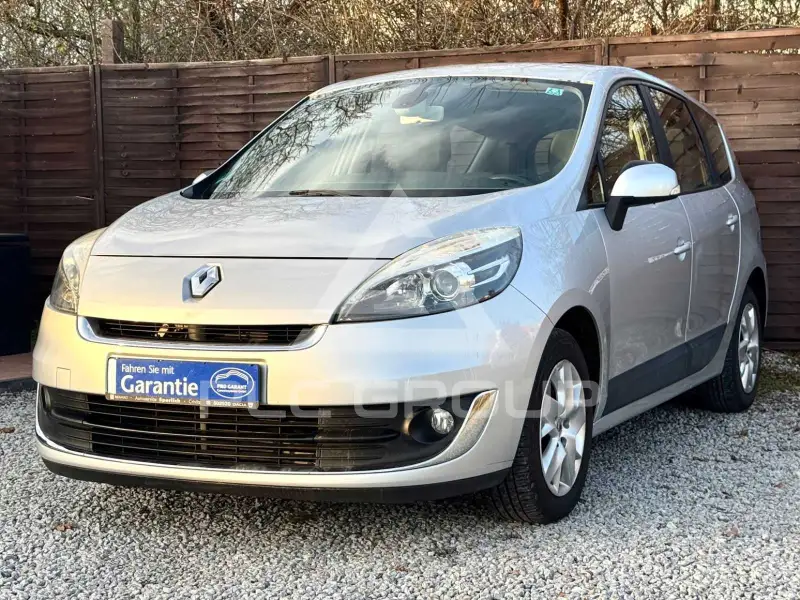 2012 Renault Scenic