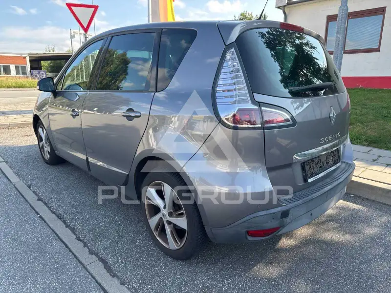 2012 Renault Scenic