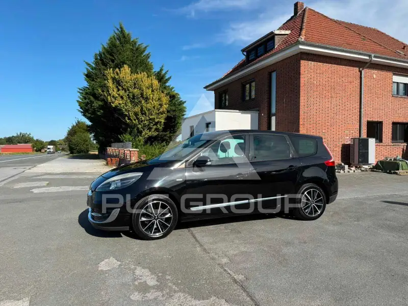 2012 Renault Grand Scenic