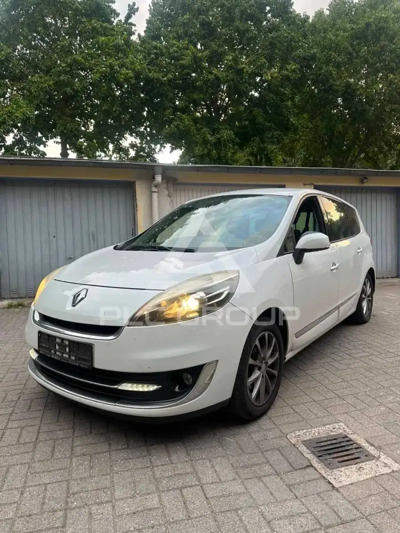 2012 Renault Grand Scenic
