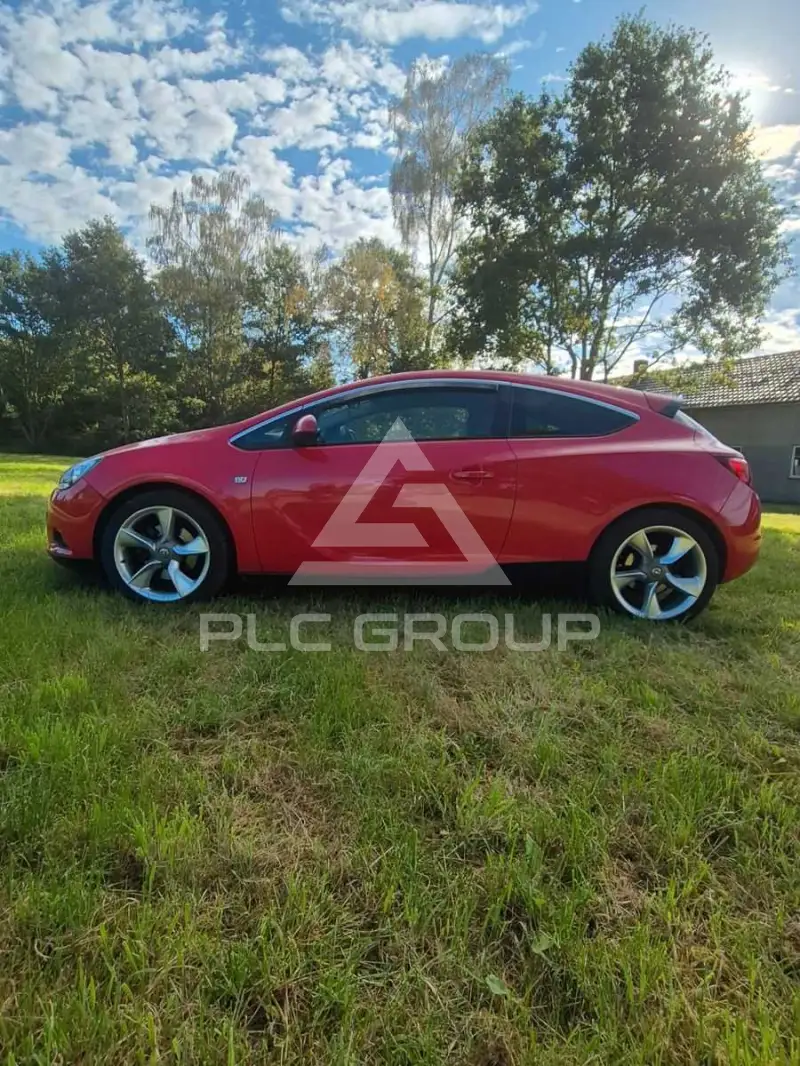2012 Opel GTC