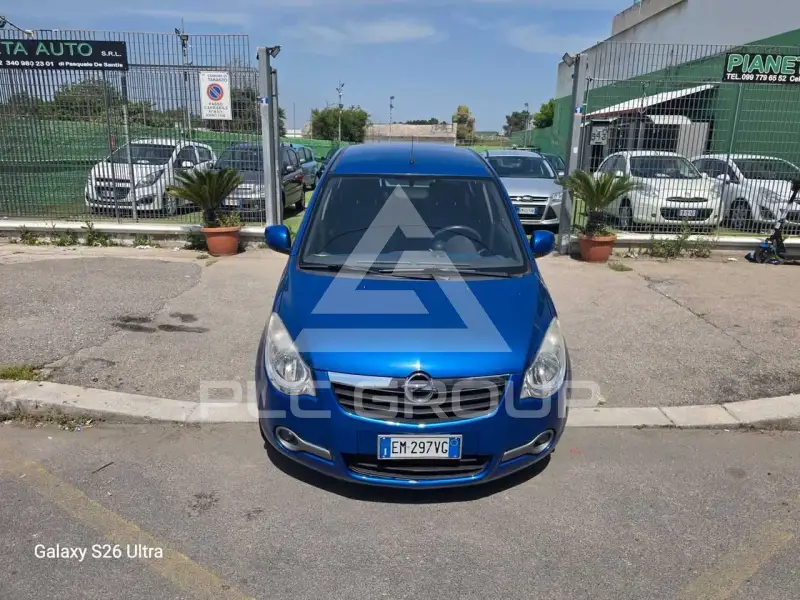 2012 Opel AGILA