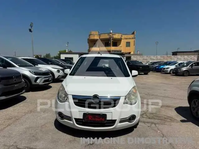 2012 Opel AGILA
