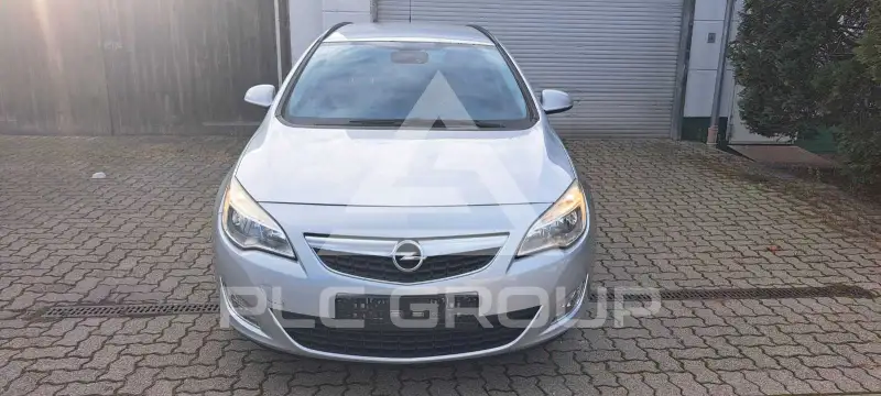 2012 Opel Astra