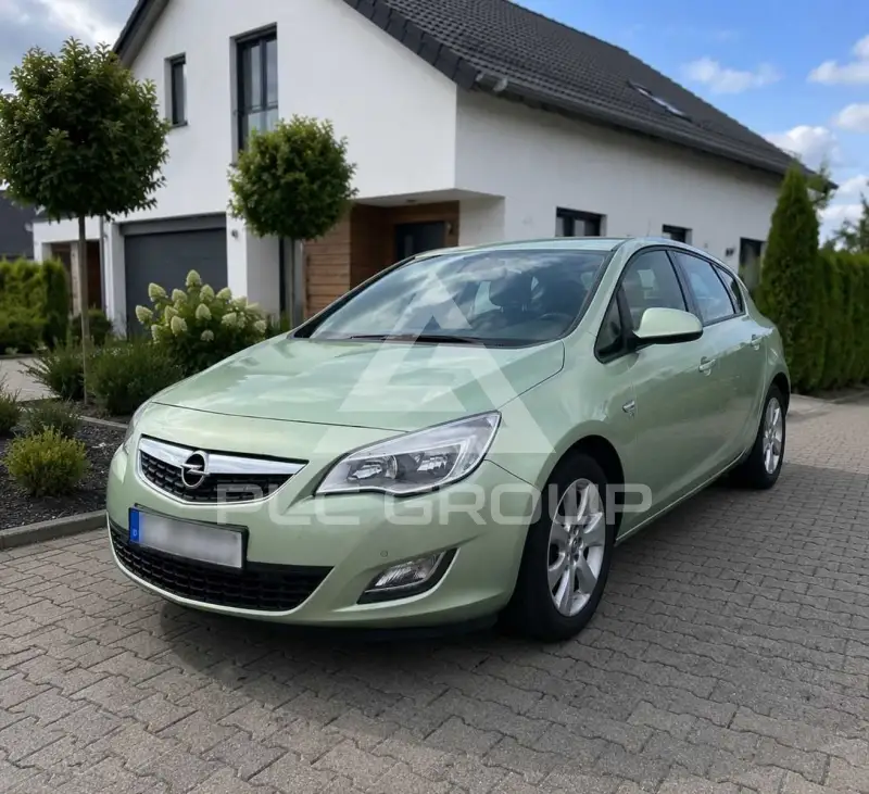2012 Opel Astra