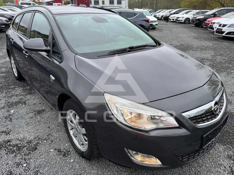 2012 Opel Astra
