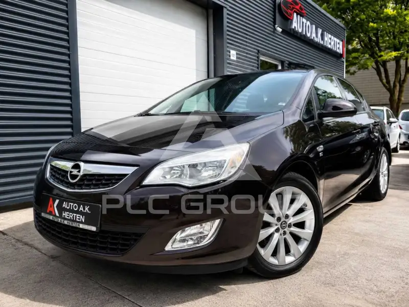 2012 Opel Astra