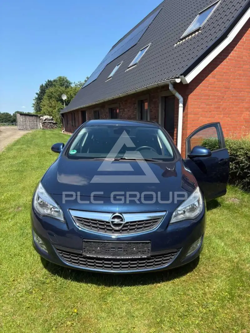 2012 Opel Astra