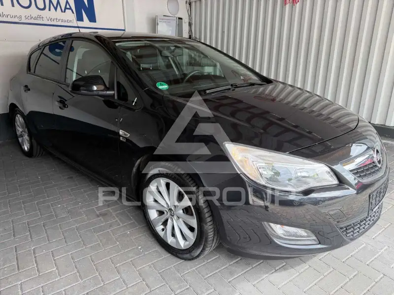 2012 Opel Astra