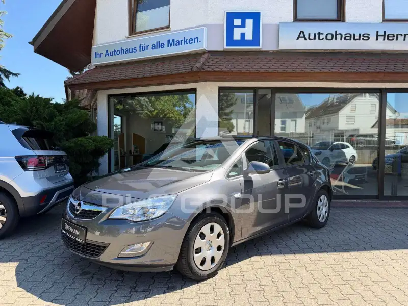 2012 Opel Astra