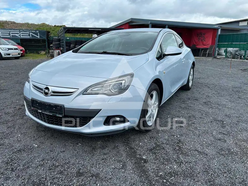 2012 Opel Astra