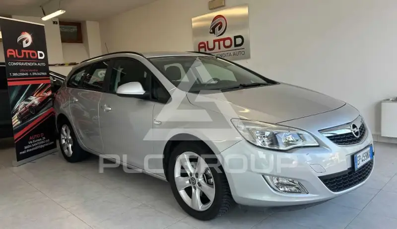 2012 Opel Astra