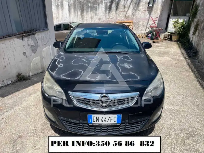 2012 Opel Astra
