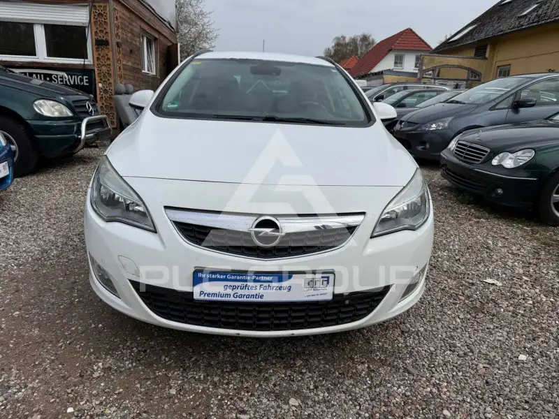 2012 Opel Astra