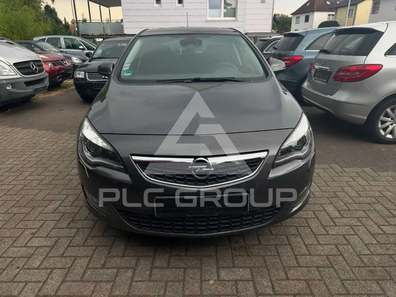 2012 Opel Astra