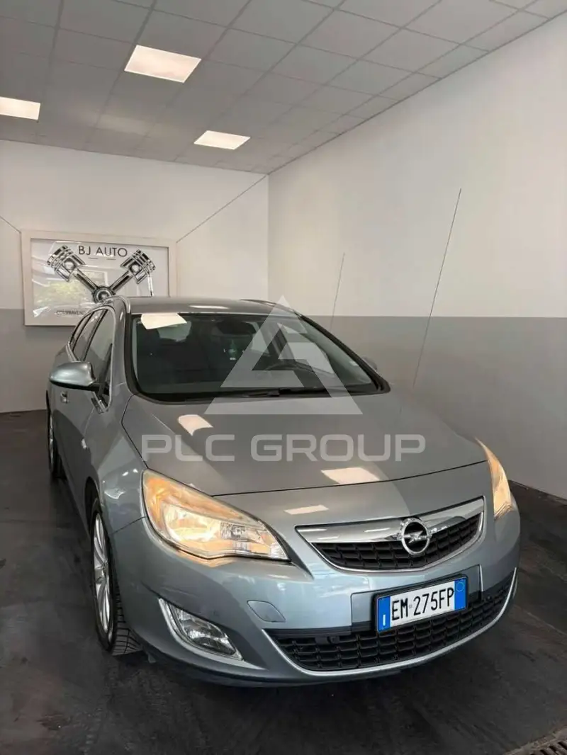 2012 Opel Astra