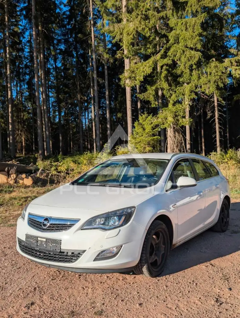2012 Opel Astra