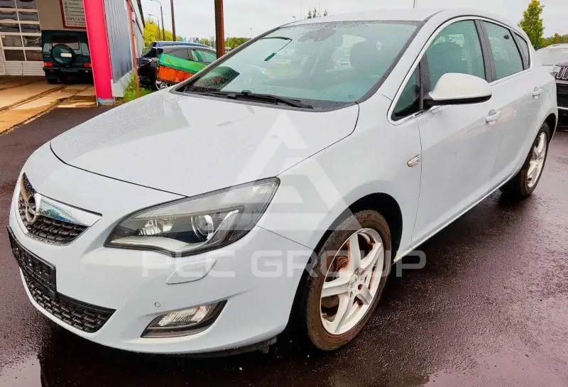 2012 Opel Astra