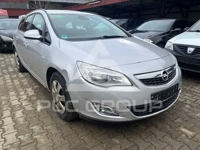 2012 Opel Astra