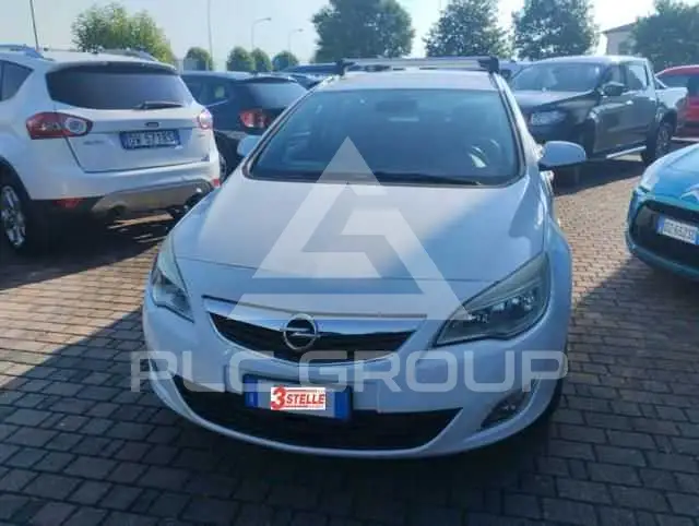 2012 Opel Astra