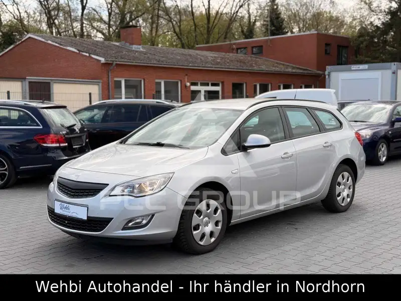 2012 Opel Astra
