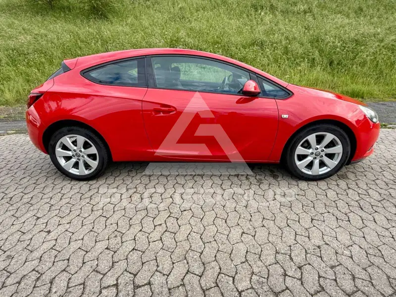 2012 Opel Astra