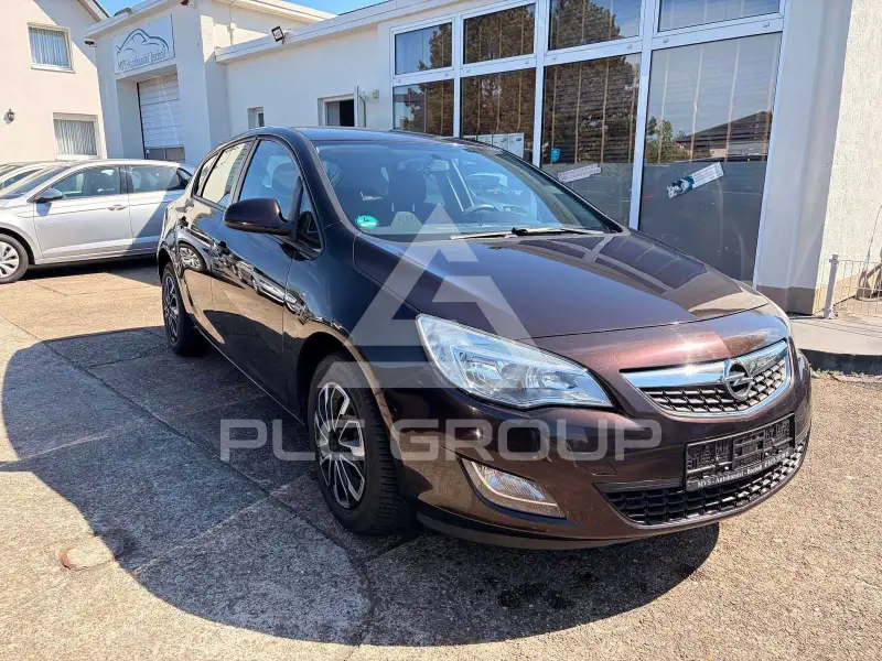 2012 Opel Astra
