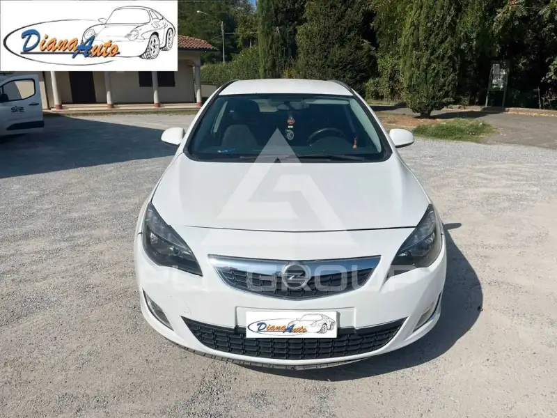 2012 Opel Astra