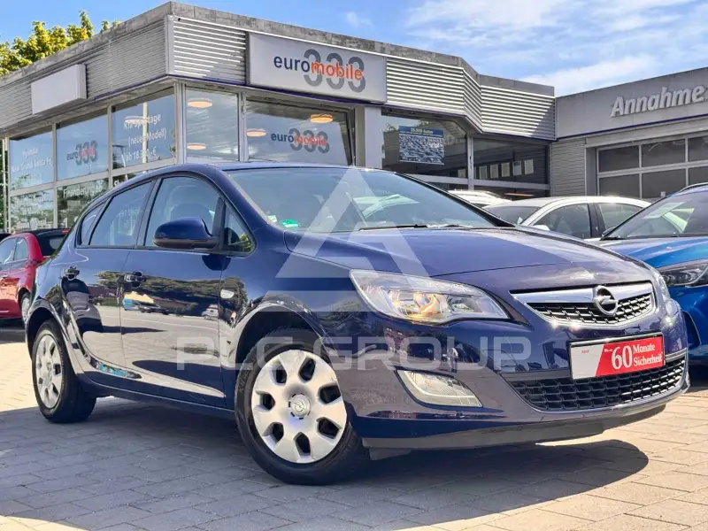 2012 Opel Astra