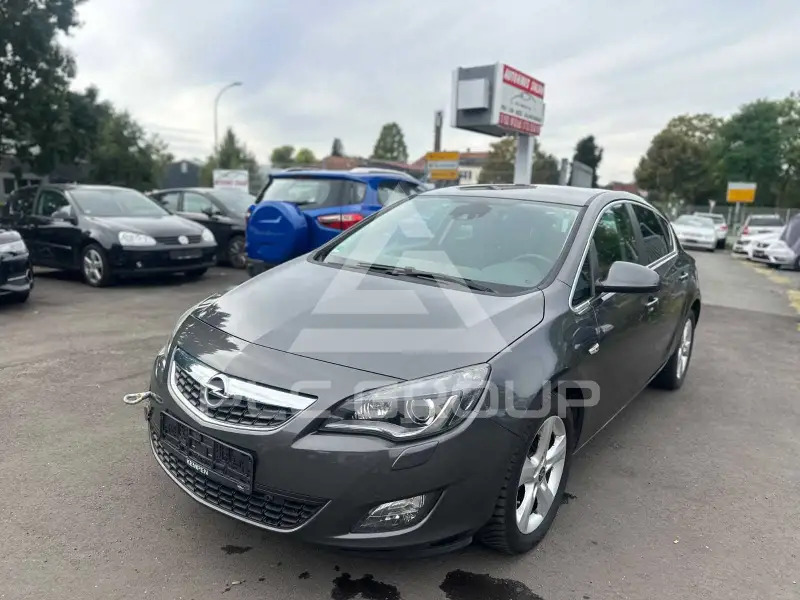 2012 Opel Astra