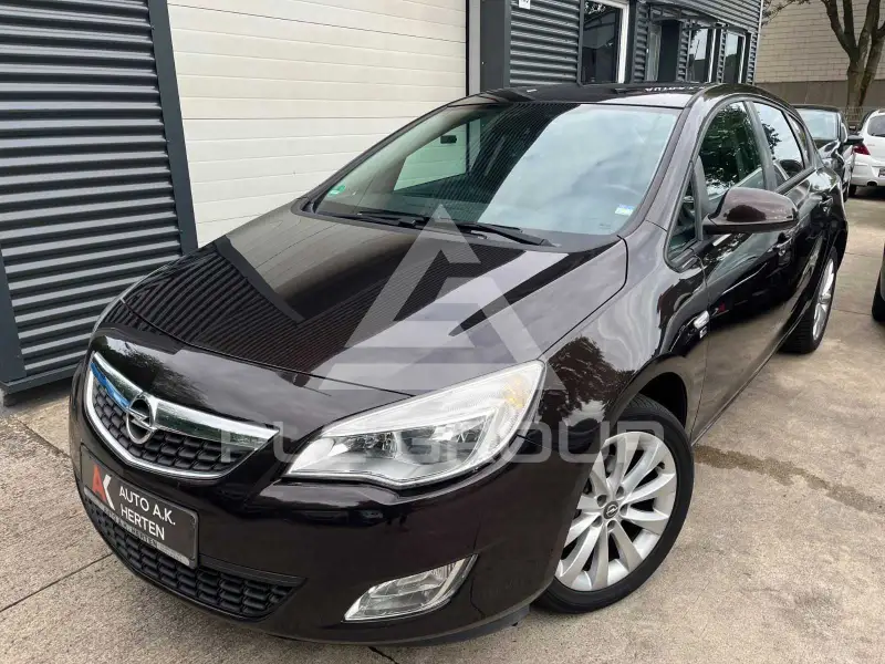 2012 Opel Astra