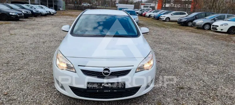 2012 Opel Astra