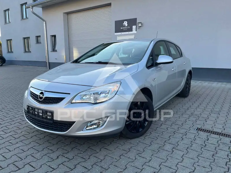 2012 Opel Astra