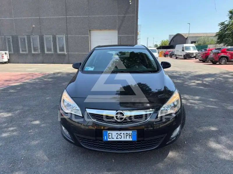 2012 Opel Astra