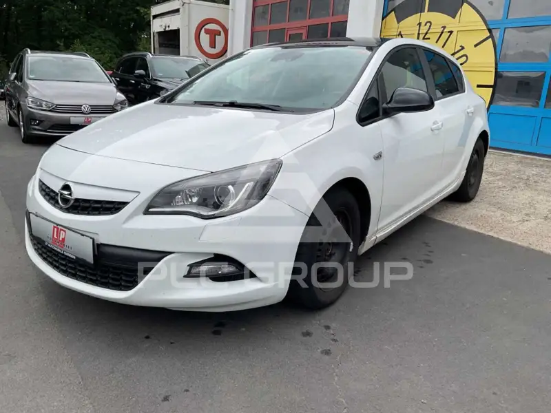 2012 Opel Astra