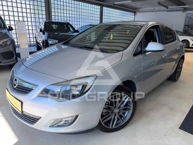 2012 Opel Astra