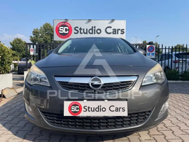 2012 Opel Astra
