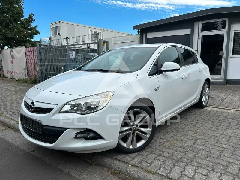 2012 Opel Astra
