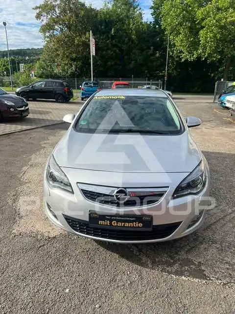 2012 Opel Astra