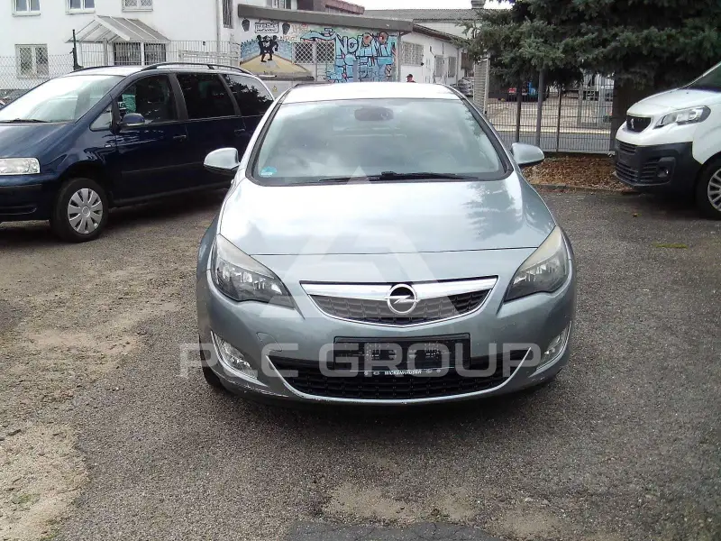 2012 Opel Astra
